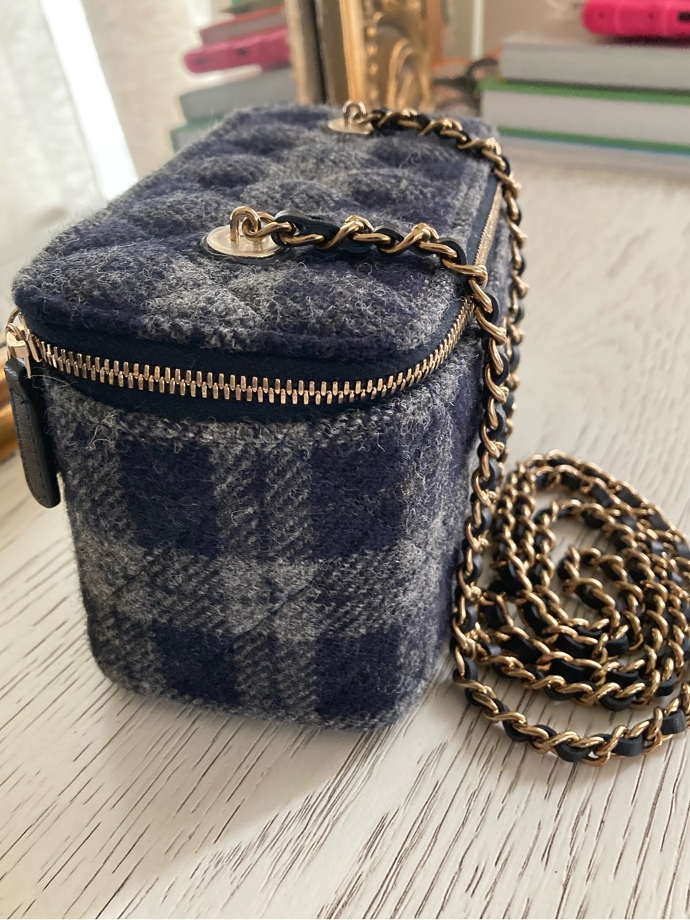 CHANEL Blue Plaid Wool Vanity Crossbody with Gold Chain - Picture 4 of 11